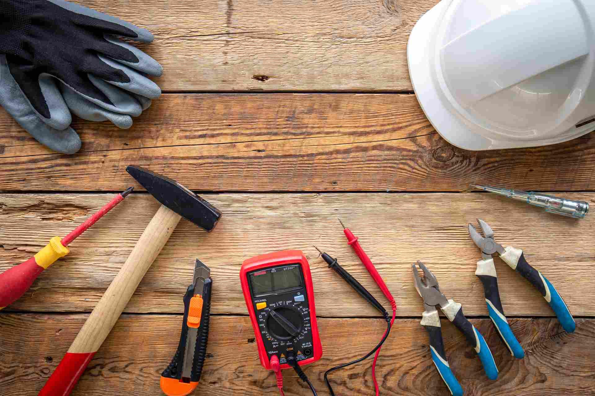 Outils electricien